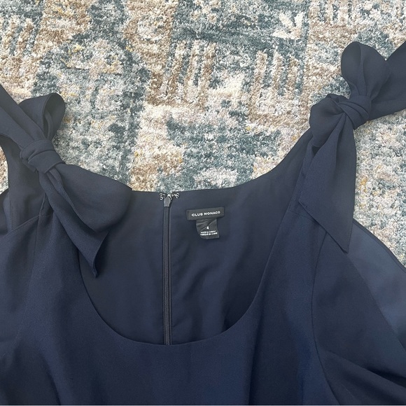 Club Monaco Jumpsuit size 4 - Picture 4 of 5